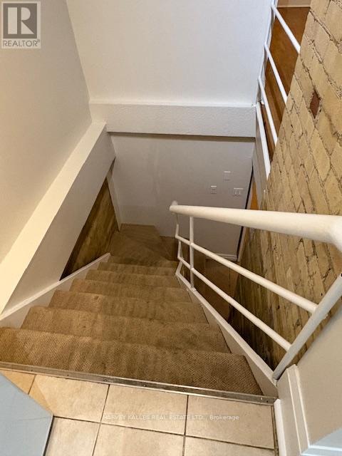 101 - 440 Avenue Road, Toronto, Ontario  M4V 1J8 - Photo 11 - C12448198