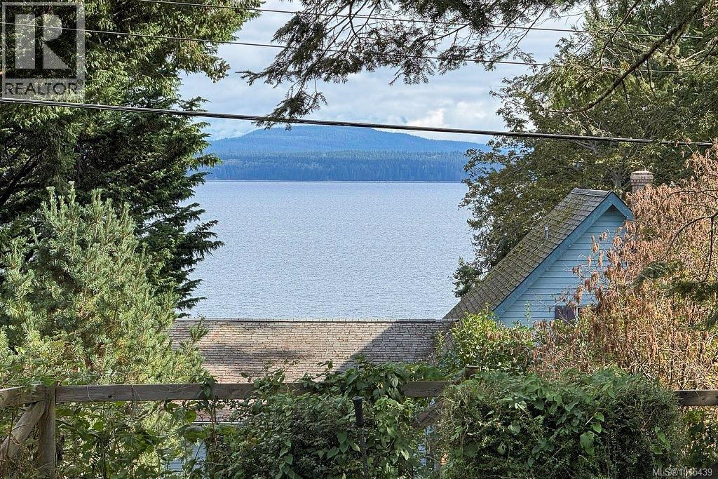 178 Quadra Loop, Quadra Island, British Columbia  V0P 1N0 - Photo 4 - 1015439