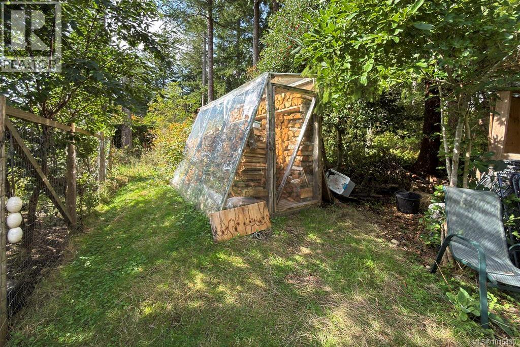 178 Quadra Loop, Quadra Island, British Columbia  V0P 1N0 - Photo 40 - 1015439