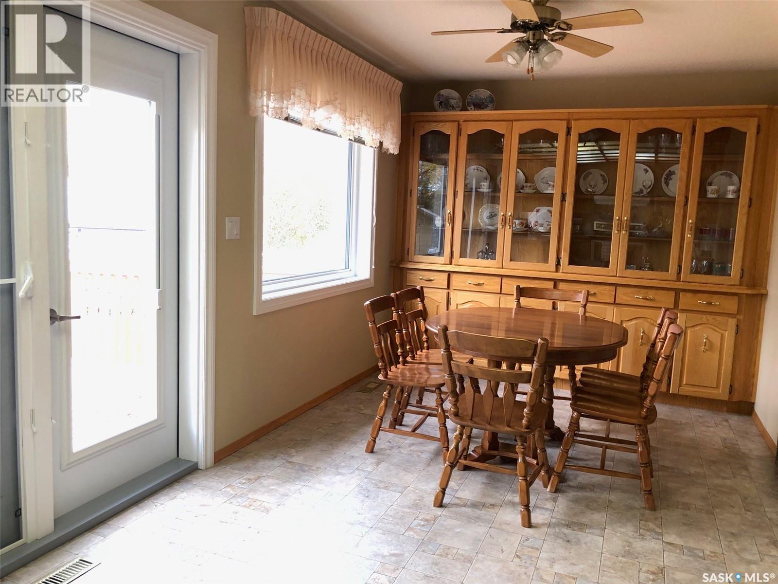 123 Johnson Crescent, Canora, Saskatchewan  S0A 0L0 - Photo 12 - SK020006