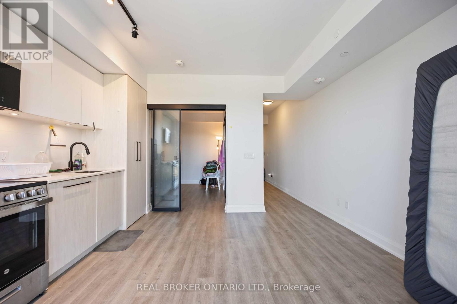 705 - 2369 Danforth Avenue, Toronto, Ontario  M4C 0B1 - Photo 10 - E12448179