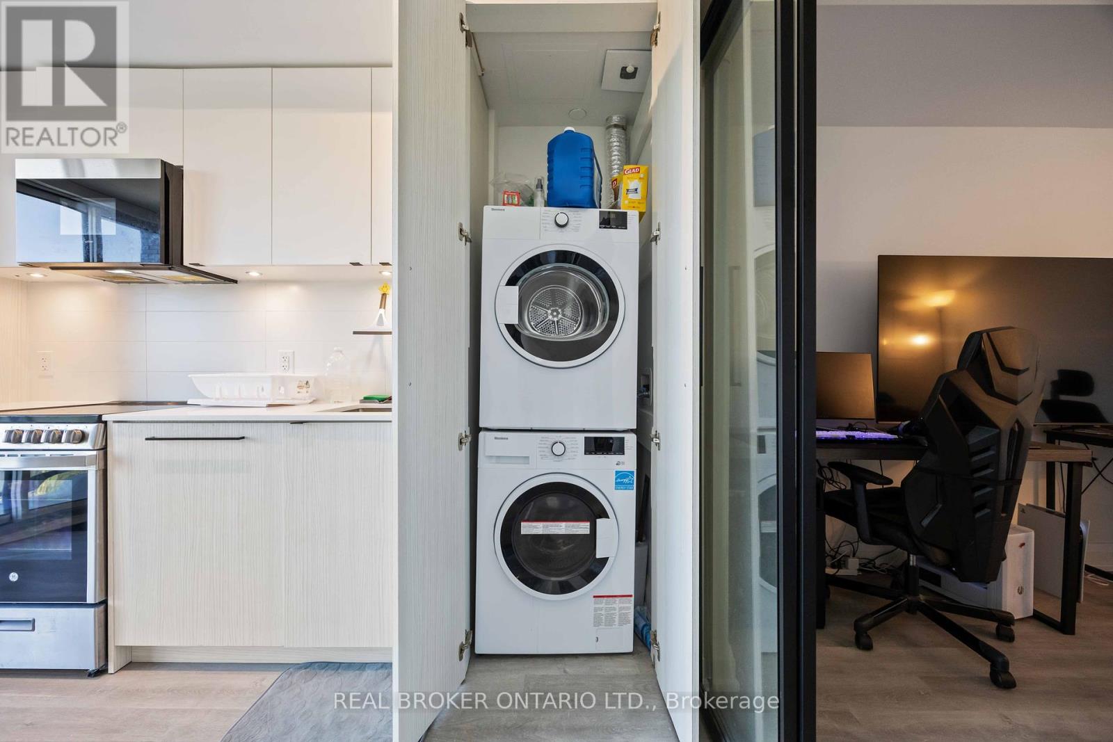 705 - 2369 Danforth Avenue, Toronto, Ontario  M4C 0B1 - Photo 4 - E12448179