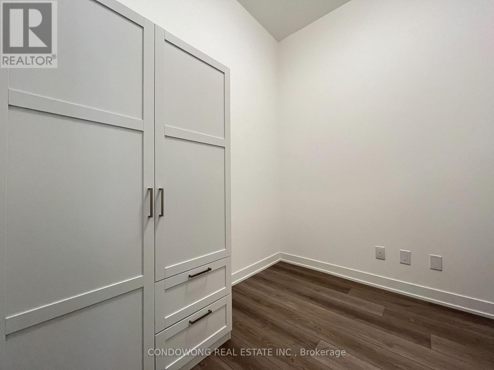 1413 - 8119 Birchmount Road, Markham, Ontario  L6G 0H5 - Photo 8 - N12448180