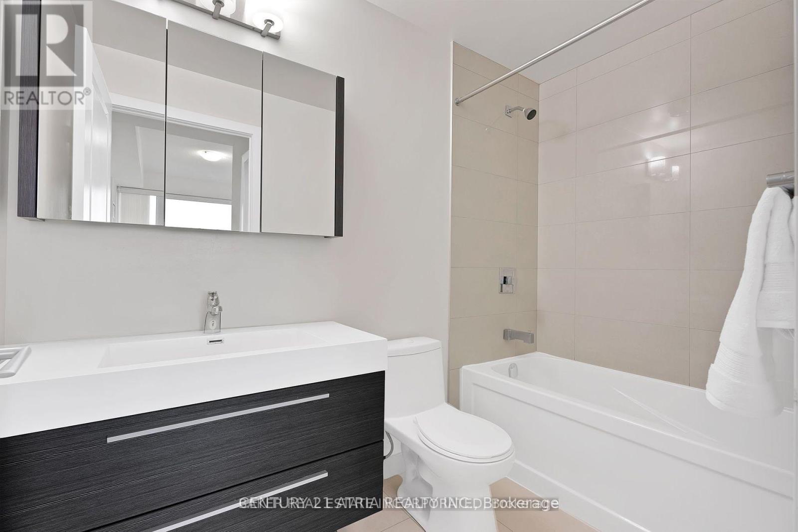 1108 - 8081 Birchmount Road, Markham, Ontario  L6G 0G5 - Photo 15 - N12448187