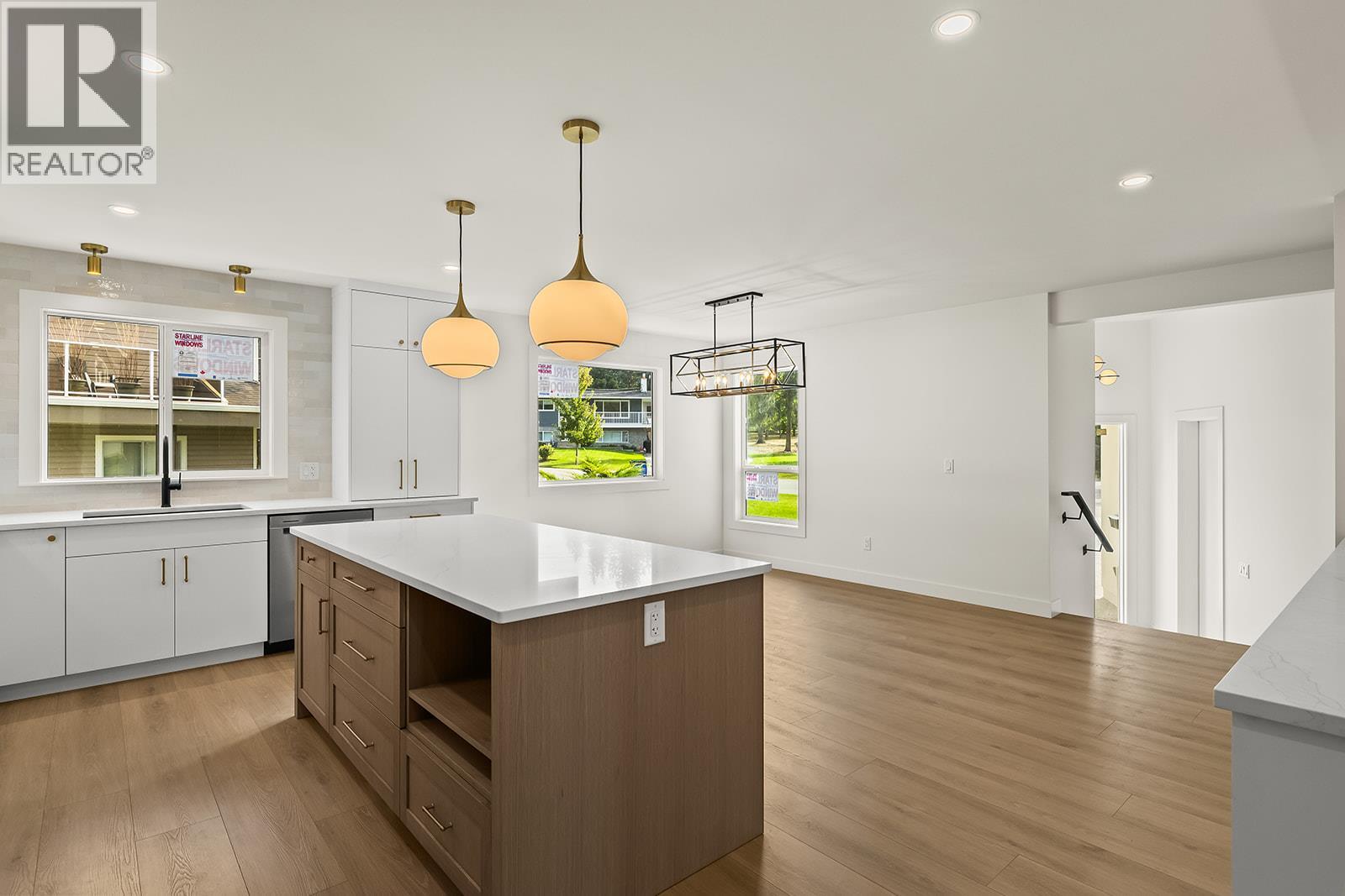 882 Hubbard Road Kelowna Photo 10