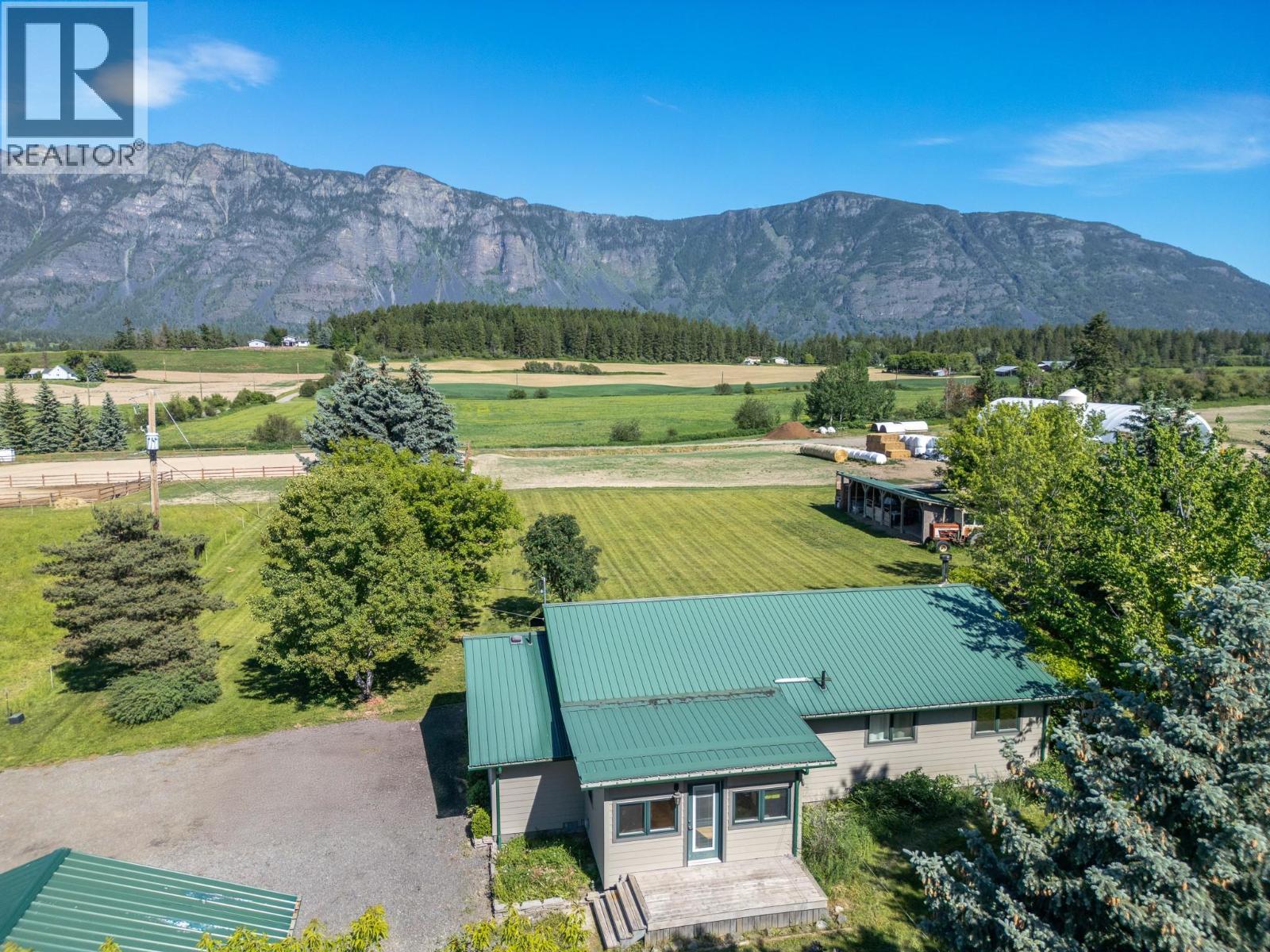 2315 16TH Street, lister, British Columbia