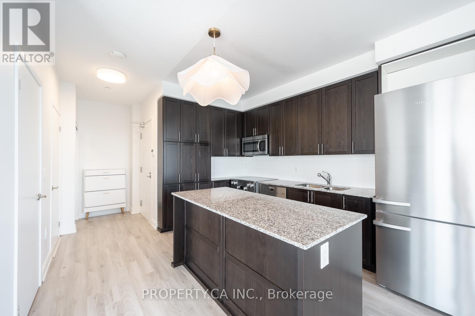 2901 - 830 Lawrence Avenue W, Toronto, Ontario  M6A 1C3 - Photo 11 - W12448176