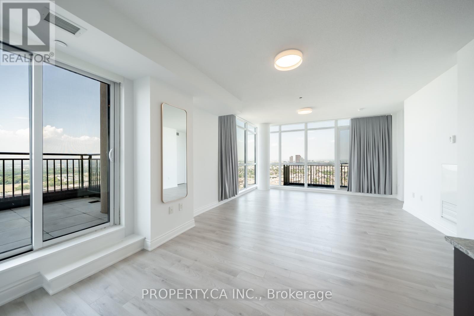 2901 - 830 Lawrence Avenue W, Toronto, Ontario  M6A 1C3 - Photo 2 - W12448176