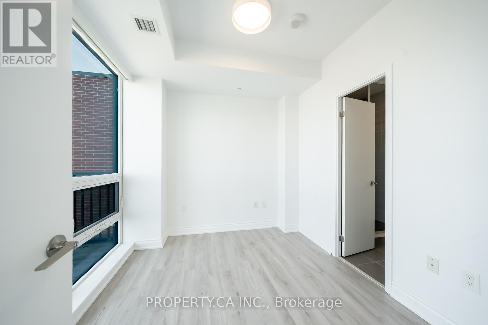 2901 - 830 Lawrence Avenue W, Toronto, Ontario  M6A 1C3 - Photo 24 - W12448176