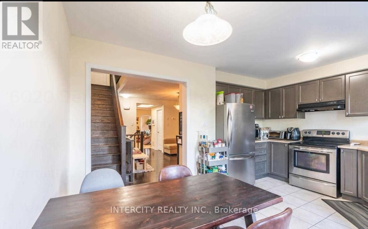 36 - 6020 Derry Road, Milton, Ontario  L9T 8L6 - Photo 3 - W12448178