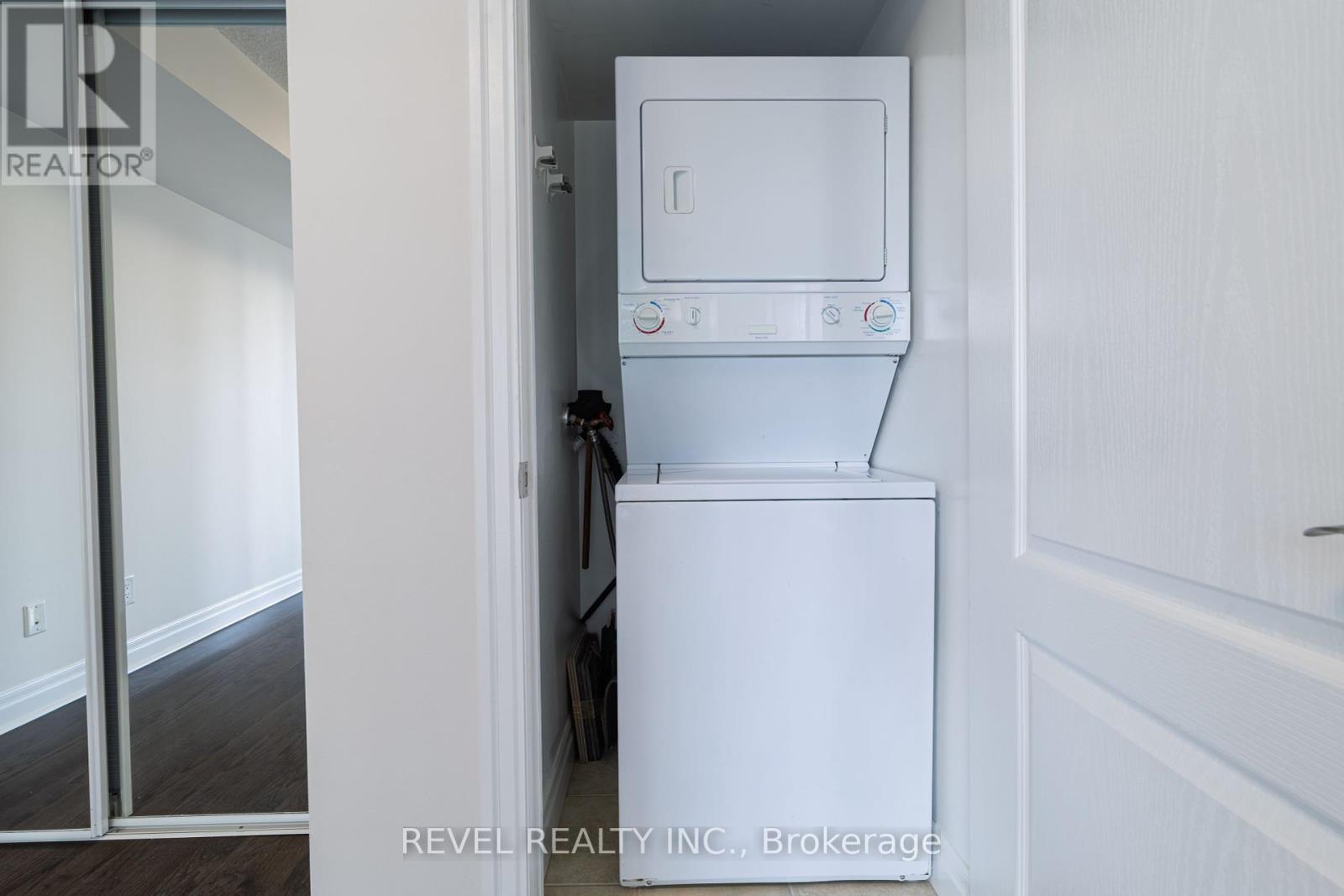 801 - 2121 Lake Shore Boulevard W, Toronto, Ontario  M8V 4E9 - Photo 10 - W12448182