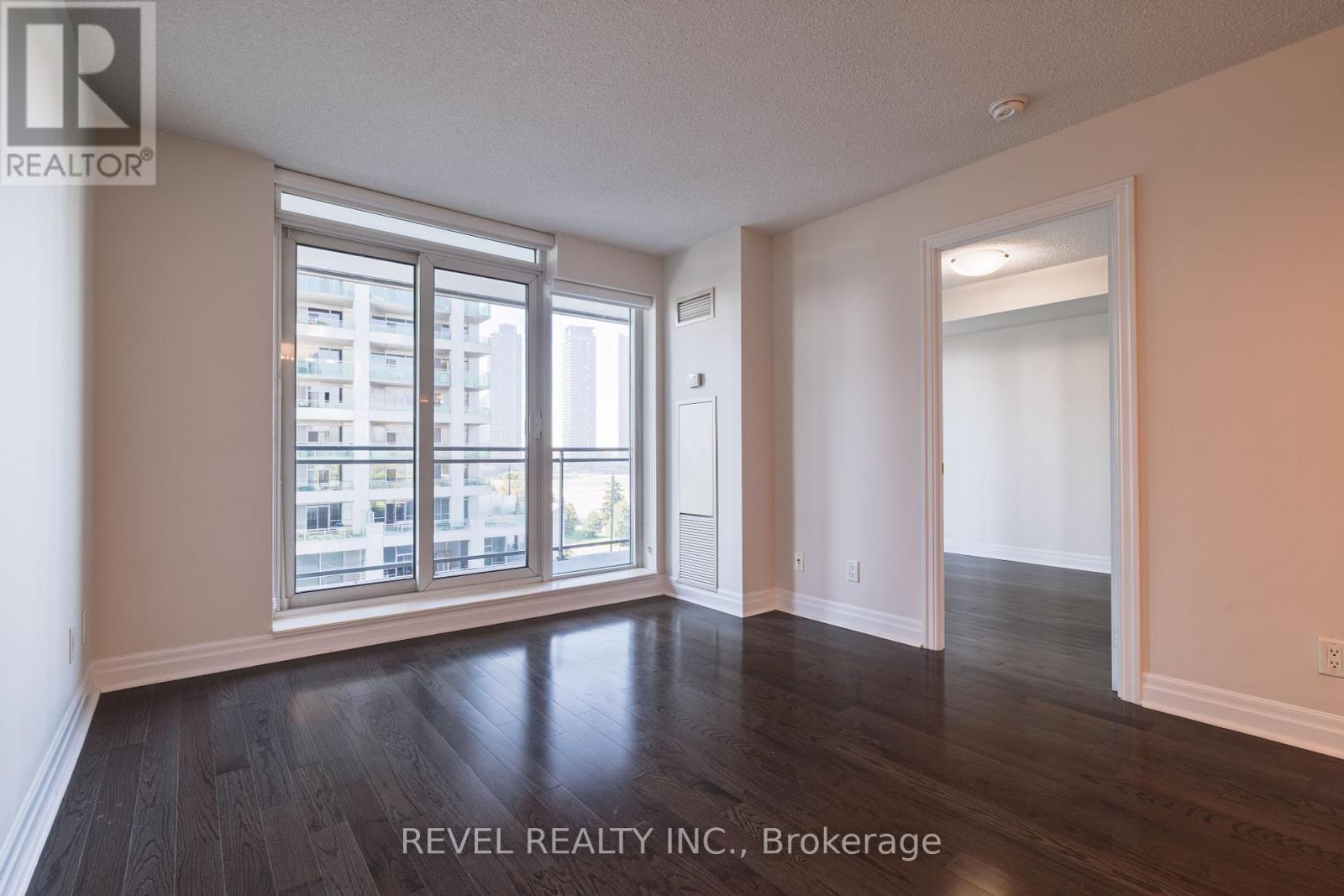 801 - 2121 Lake Shore Boulevard W, Toronto, Ontario  M8V 4E9 - Photo 8 - W12448182