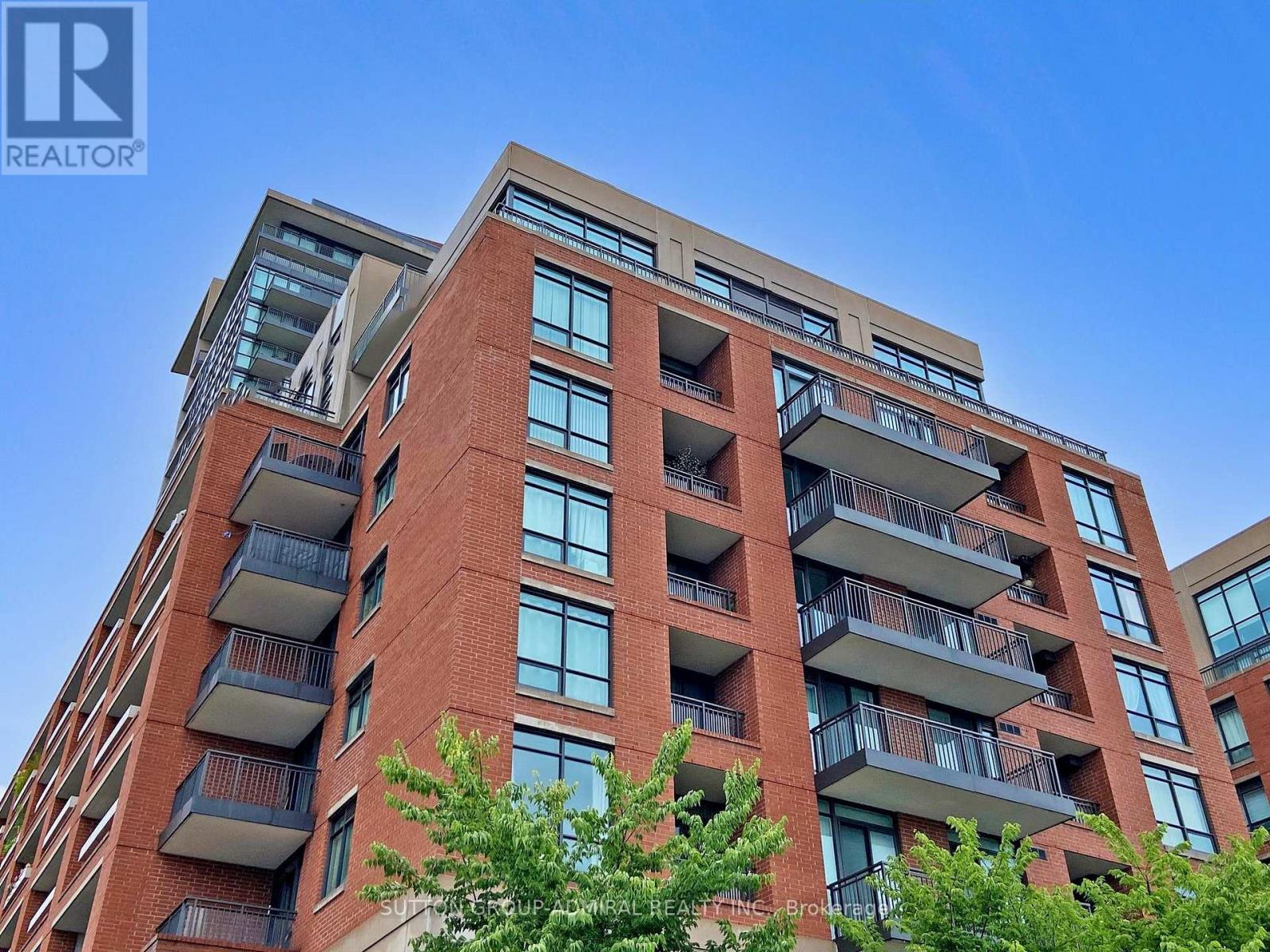 2017 - 800 Lawrence Avenue W, Toronto, Ontario  M6A 1C3 - Photo 2 - W12448183