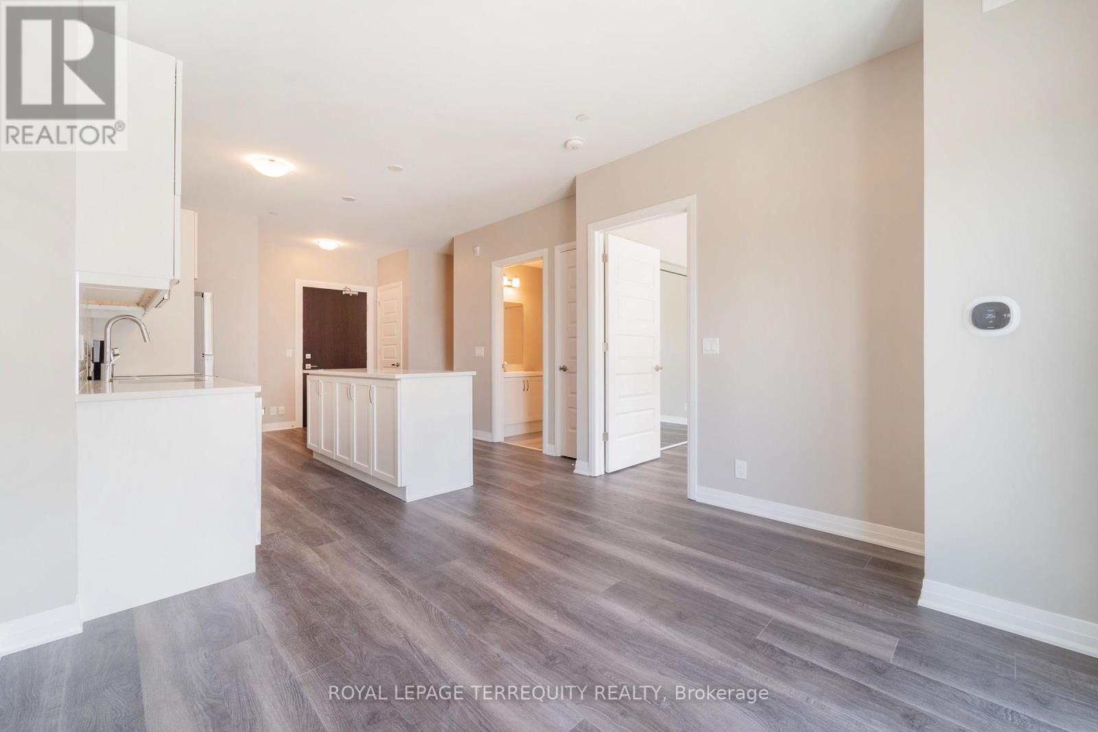 303 - 102 Grovewood Common, Oakville, Ontario  L6H 0X2 - Photo 18 - W12448192