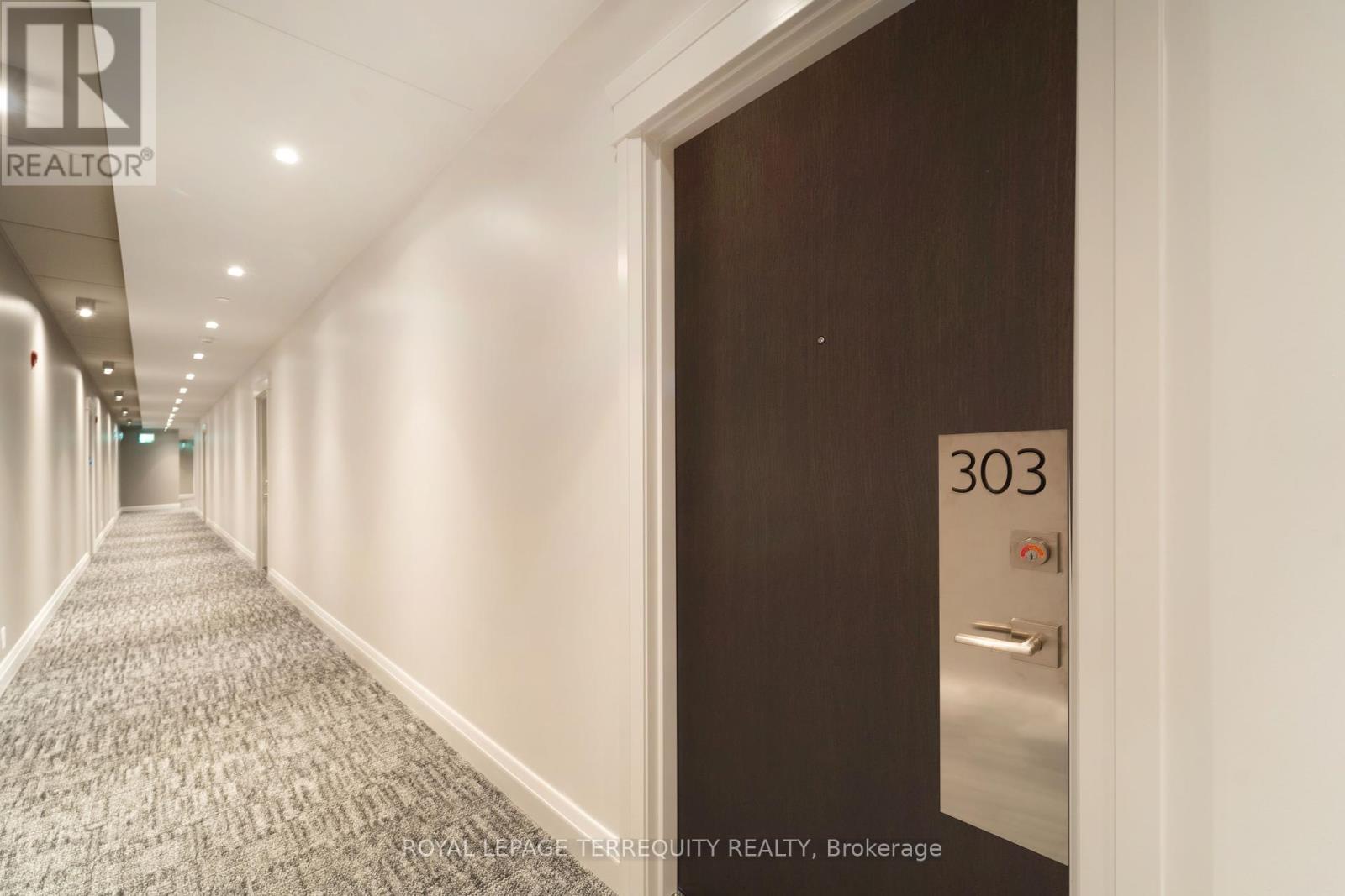 303 - 102 Grovewood Common, Oakville, Ontario  L6H 0X2 - Photo 5 - W12448192