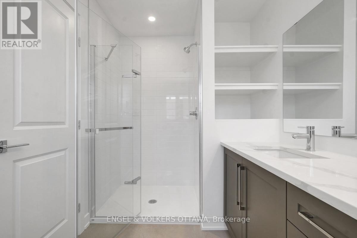 95 San Felice Circle, Ottawa, Ontario  K2S 2R9 - Photo 29 - X12448202