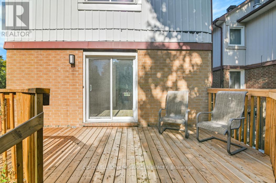 54 Greenboro Crescent, Ottawa, Ontario  K1T 1W6 - Photo 20 - X12448219
