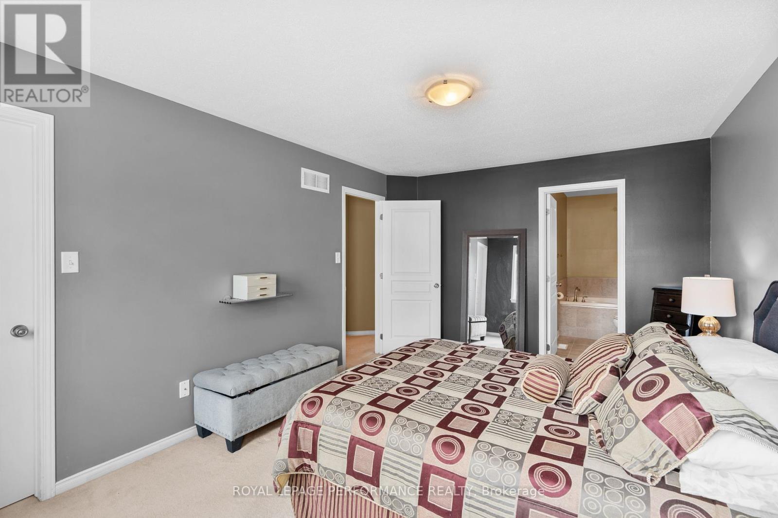 122 Osnabrook Private, Ottawa, Ontario  K2J 0G8 - Photo 21 - X12448220