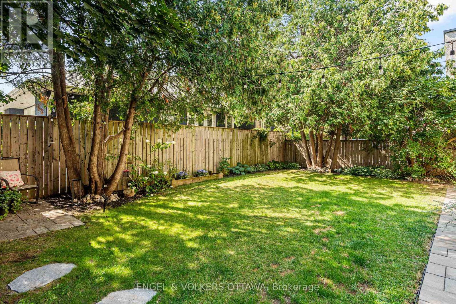 14 Cameron Avenue, Ottawa, Ontario  K1S 0W7 - Photo 40 - X12448252