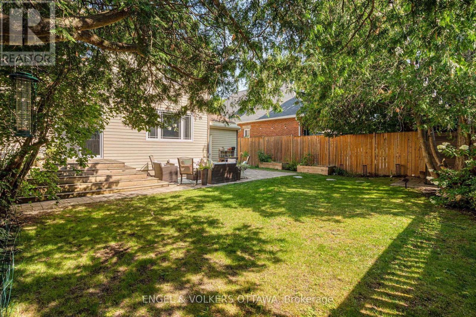 14 Cameron Avenue, Ottawa, Ontario  K1S 0W7 - Photo 41 - X12448252