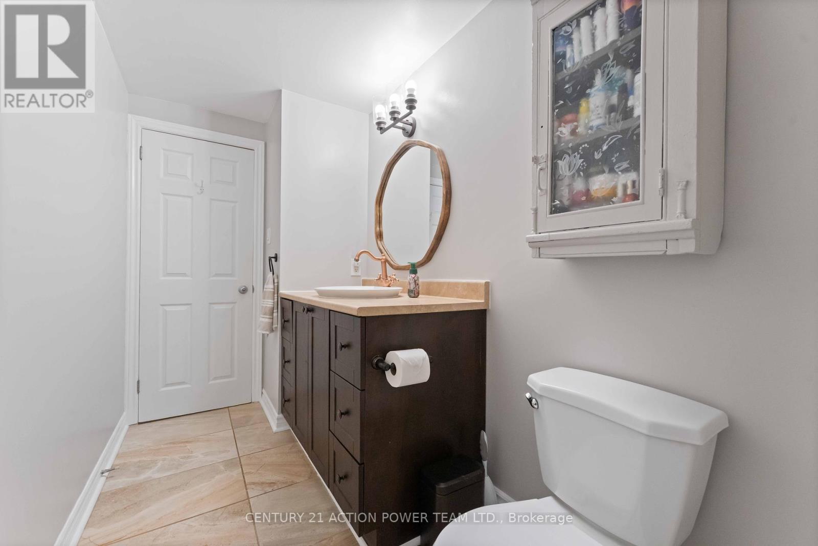 1361 Marigold Crescent, Ottawa, Ontario  K1B 5E7 - Photo 21 - X12448254