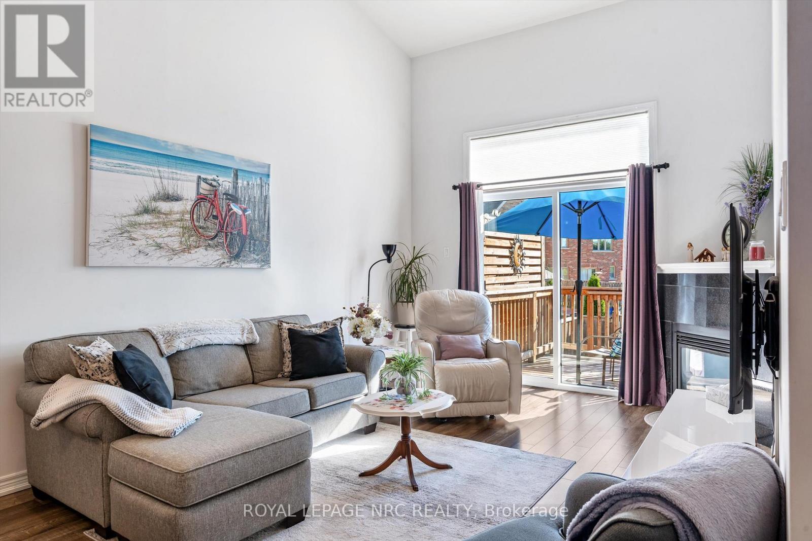 66 Oliver Lane, St. Catharines, Ontario  L2P 0E4 - Photo 13 - X12448221
