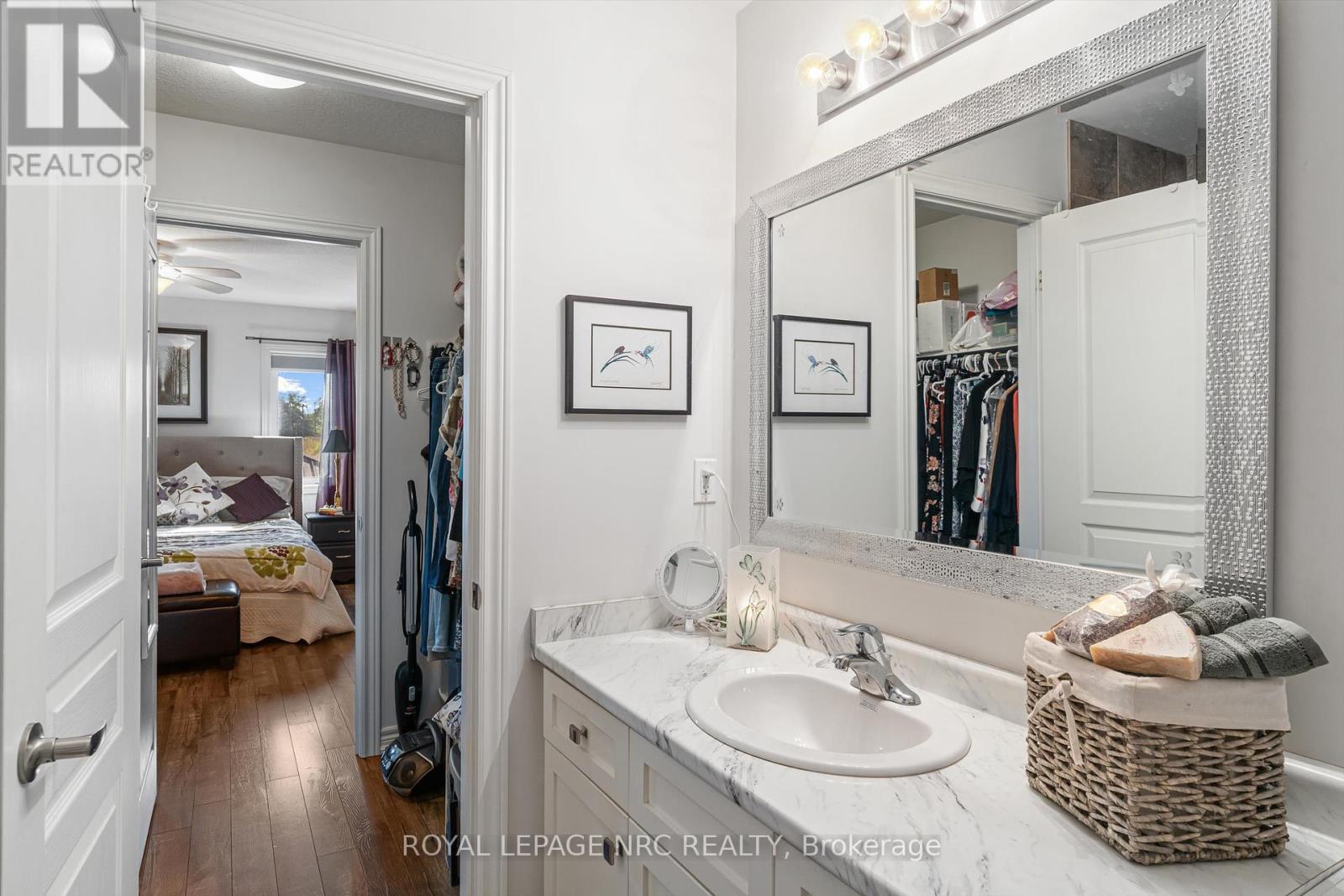 66 Oliver Lane, St. Catharines, Ontario  L2P 0E4 - Photo 22 - X12448221