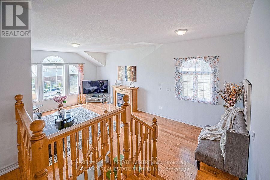 39 Mcarthur Drive, Guelph (Pineridge/westminster Woods), Ontario  N1L 1S2 - Photo 18 - X12448177