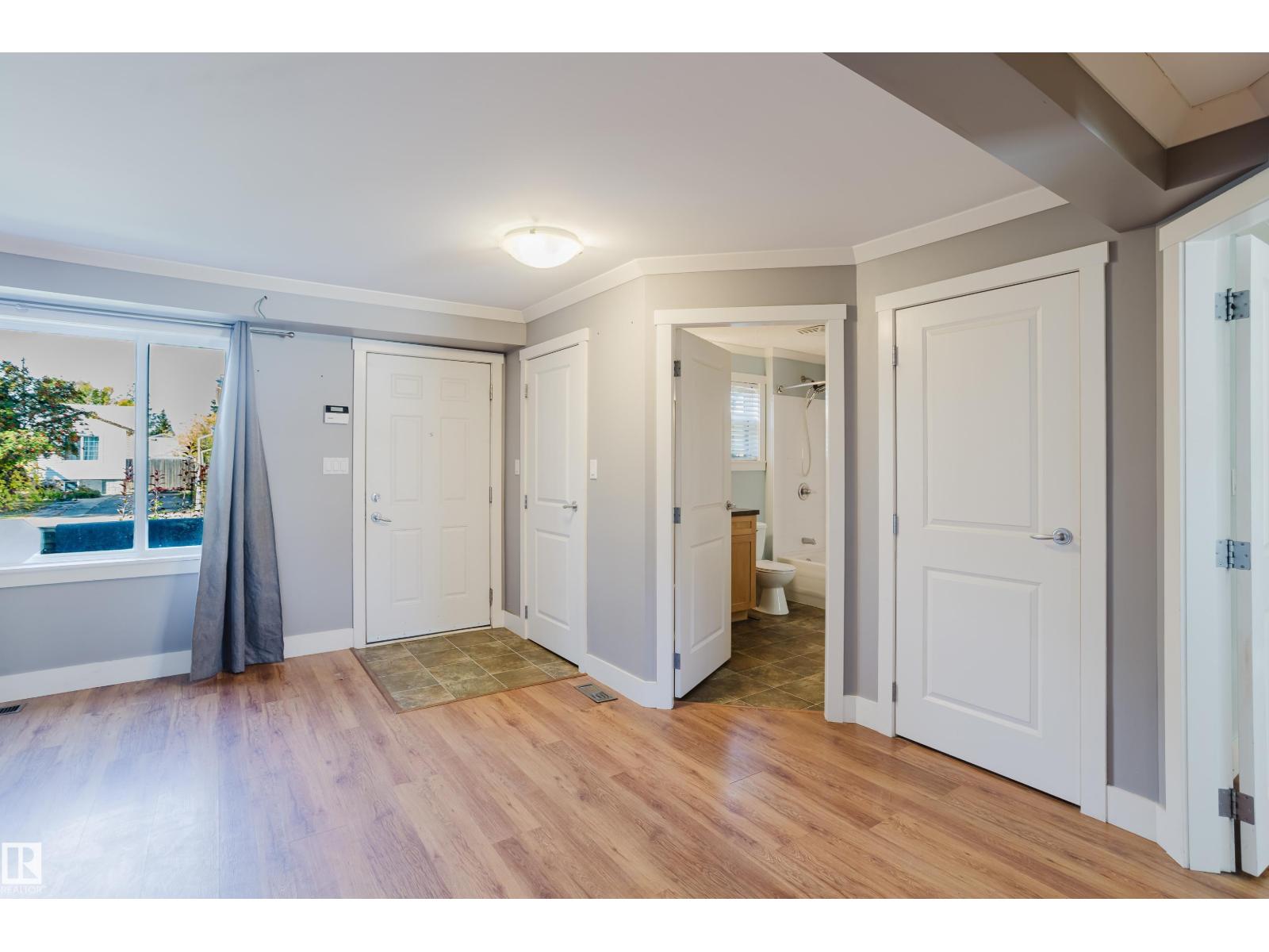 9727 161 St Nw, Edmonton, Alberta  T5P 3H3 - Photo 16 - E4459585