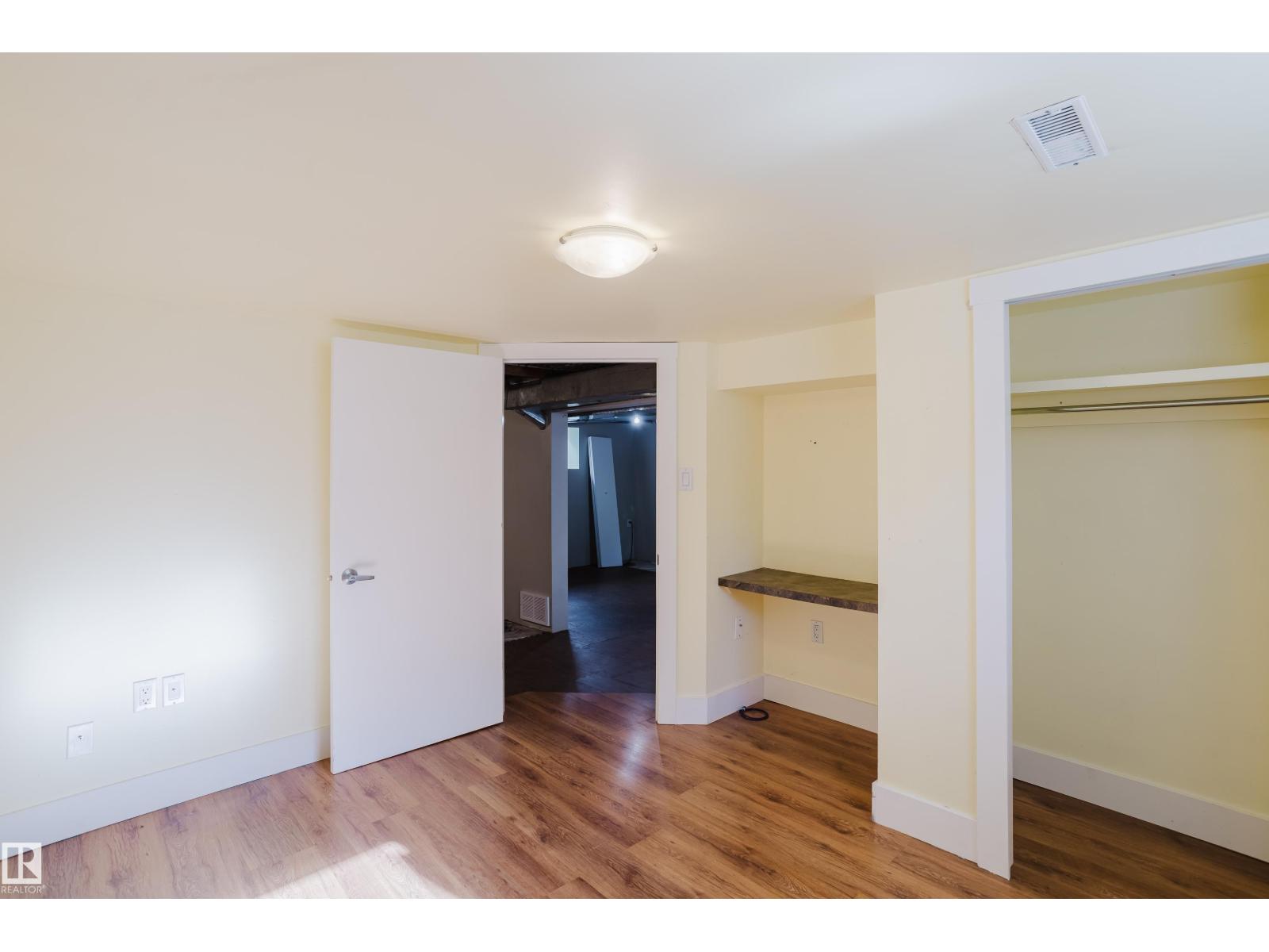 9727 161 St Nw, Edmonton, Alberta  T5P 3H3 - Photo 29 - E4459585