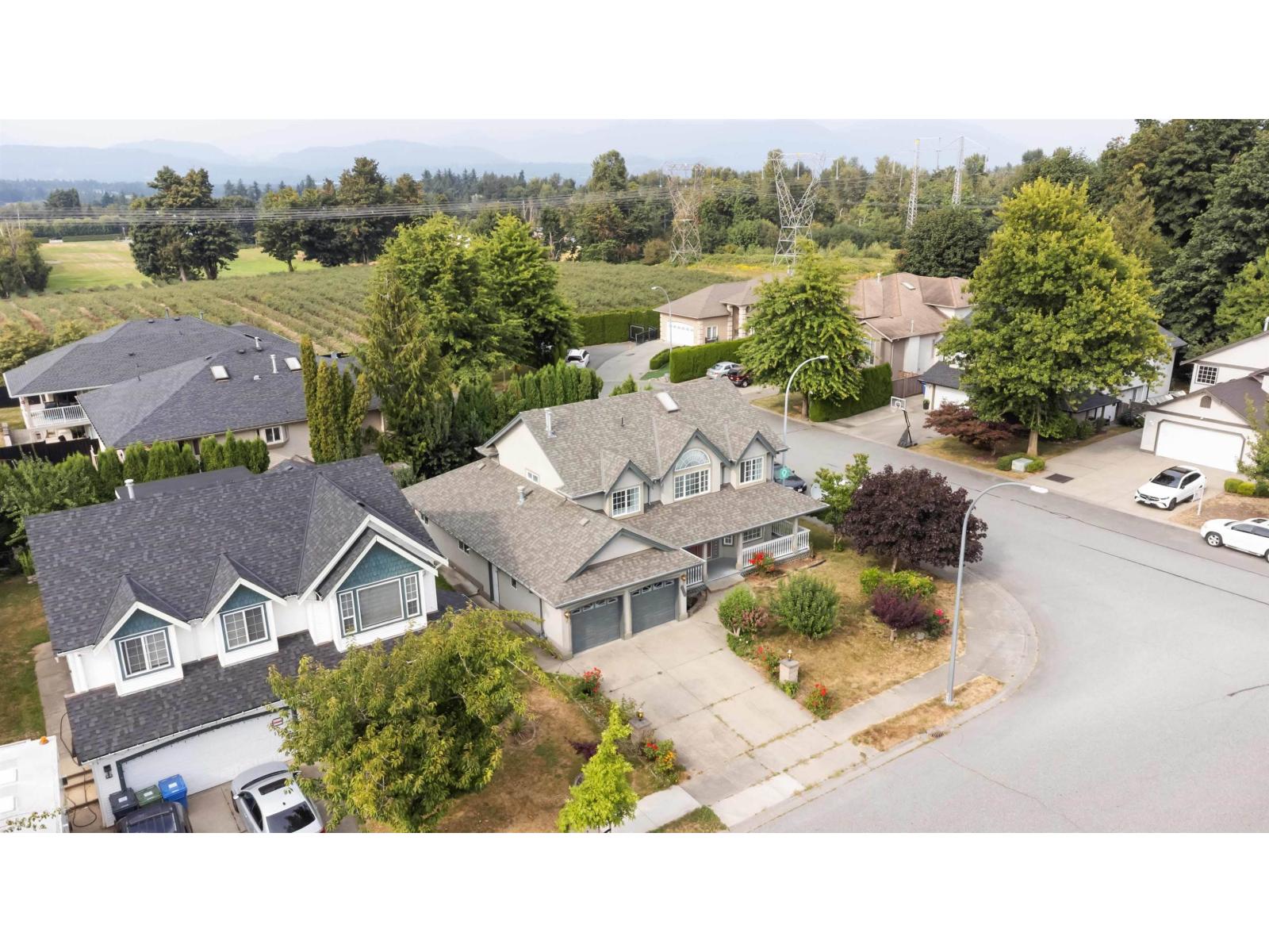 30759 Crestview Avenue, Abbotsford, British Columbia  V2T 6R6 - Photo 16 - R3055878