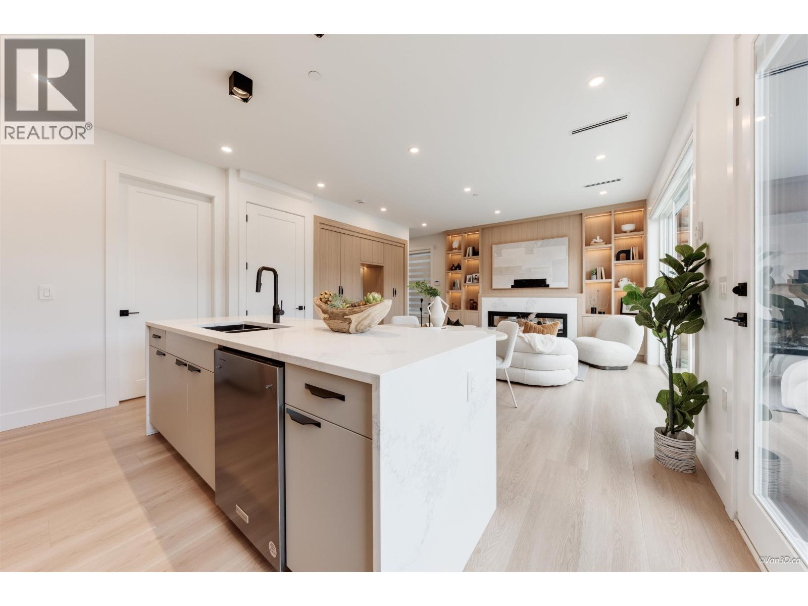 2 3121 E 46th Avenue, Vancouver, British Columbia  V5S 1B1 - Photo 13 - R3055839
