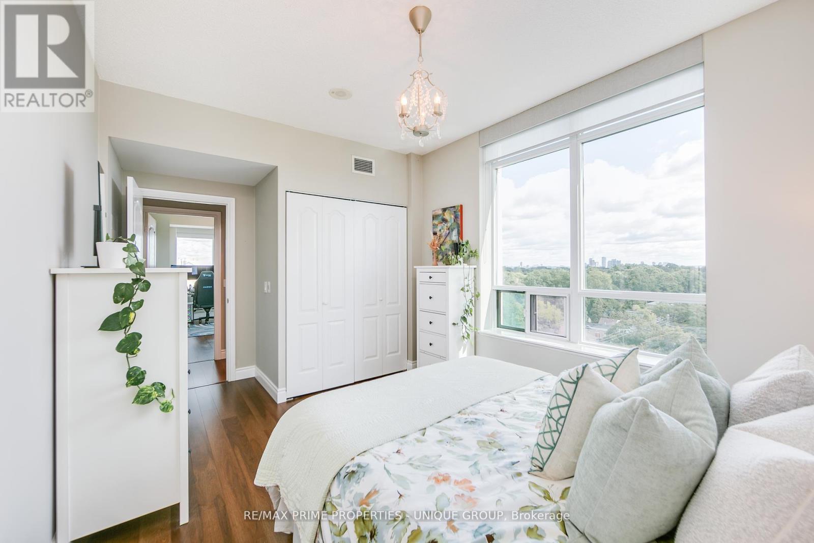 904 - 319 Merton Street, Toronto, Ontario  M4S 1A5 - Photo 10 - C12423356