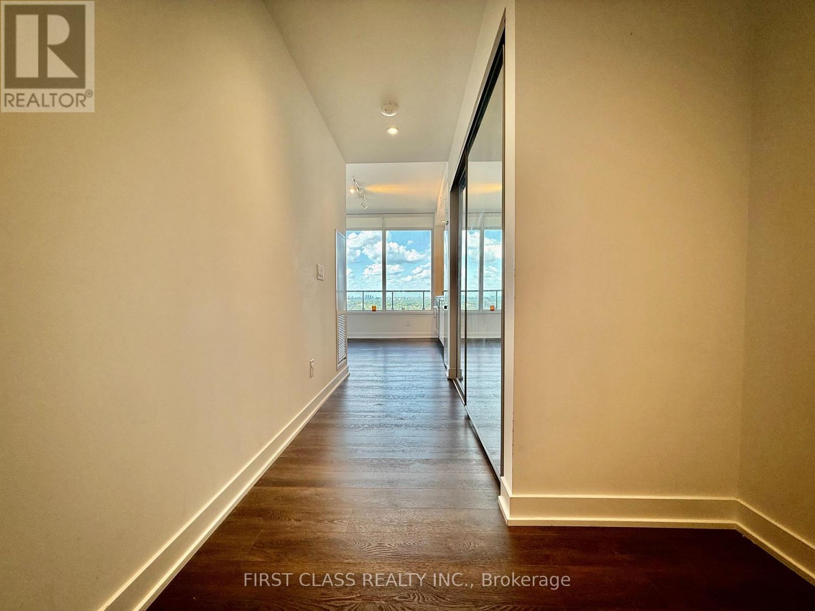 3812 - 1926 Lake Shore Boulevard W, Toronto, Ontario  M6S 0B1 - Photo 3 - W12446005