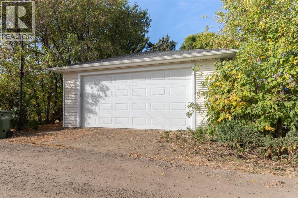 5227 48 Street, Camrose, Alberta  T4V 1M2 - Photo 28 - A2261105