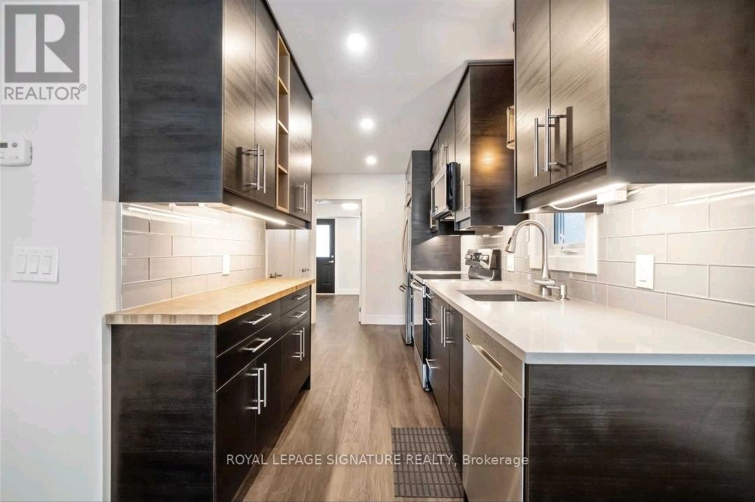 Upper - 532 Richmond Street W, Toronto, Ontario  M5V 1Y4 - Photo 2 - C12448208