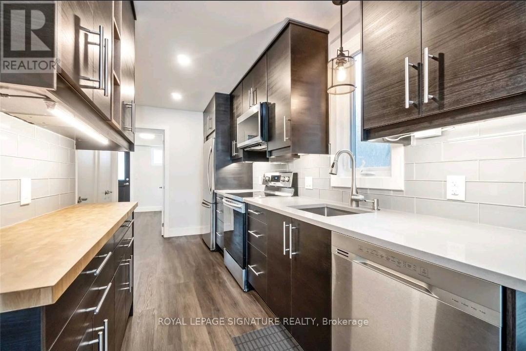 Upper - 532 Richmond Street W, Toronto, Ontario  M5V 1Y4 - Photo 3 - C12448208