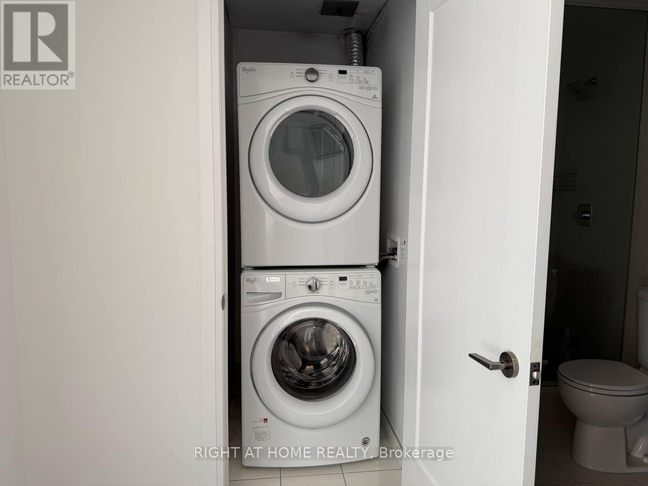 1908 - 101 Erskine Avenue, Toronto, Ontario  M4P 0C5 - Photo 11 - C12448213