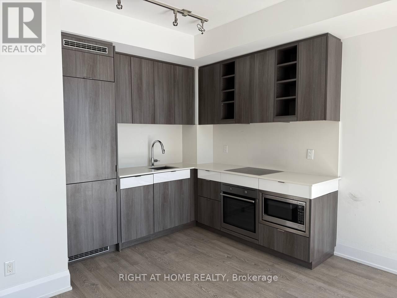 1908 - 101 Erskine Avenue, Toronto, Ontario  M4P 0C5 - Photo 6 - C12448213