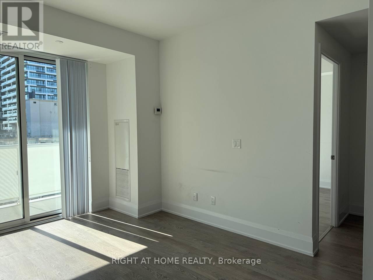 1908 - 101 Erskine Avenue, Toronto, Ontario  M4P 0C5 - Photo 7 - C12448213