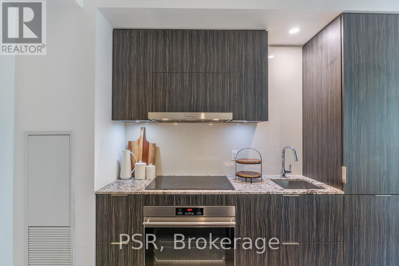 303 - 1 Bloor Street E, Toronto (Church-Yonge Corridor), Ontario  M4W 0A8 - Photo 11 - C12448215