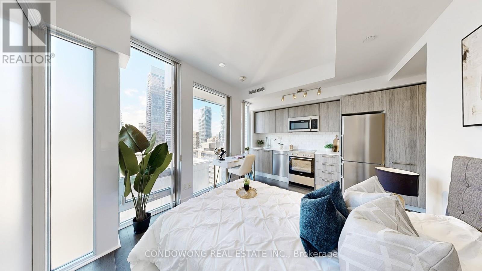 2610 - 28 Wellesley Street E, Toronto (Church-Yonge Corridor), Ontario  M4Y 0C4 - Photo 1 - C12448232