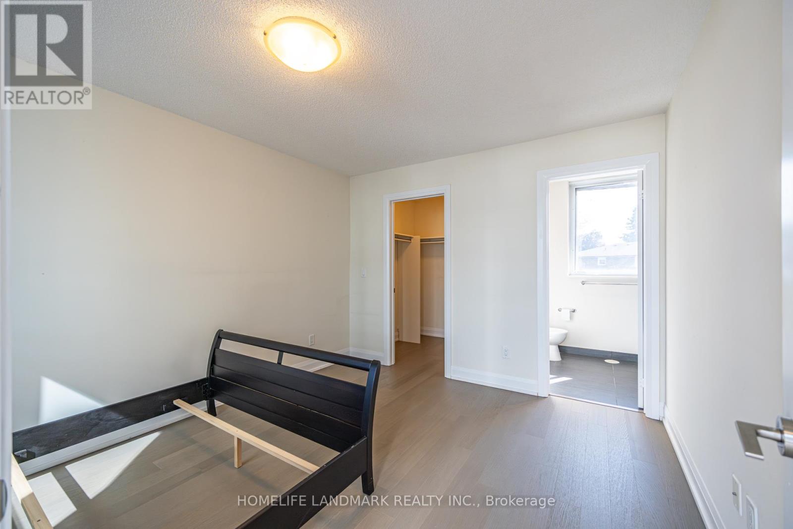 Th12 - 18 Graydon Hall Drive, Toronto, Ontario  M3A 0A4 - Photo 10 - C12448242