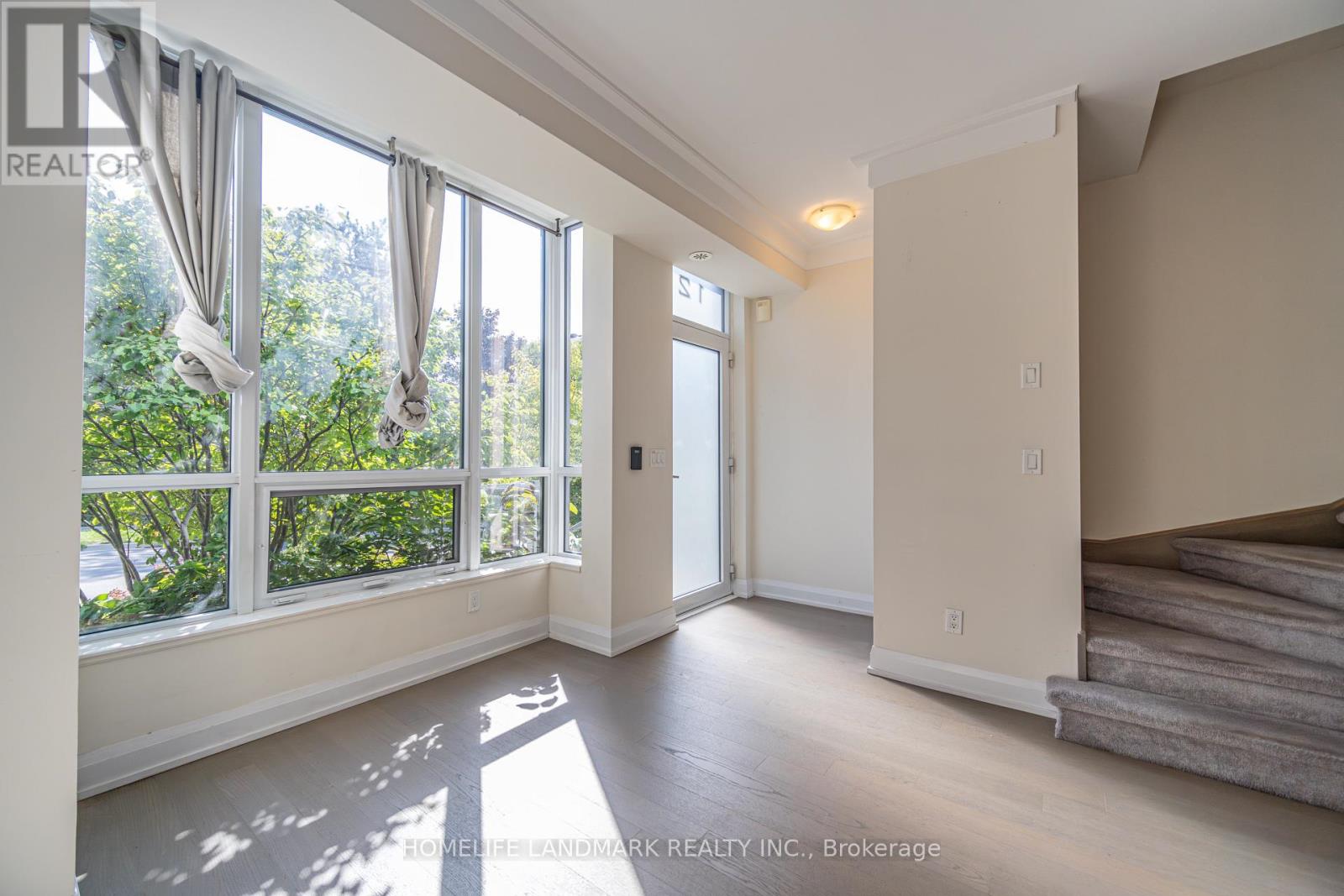 Th12 - 18 Graydon Hall Drive, Toronto, Ontario  M3A 0A4 - Photo 19 - C12448242