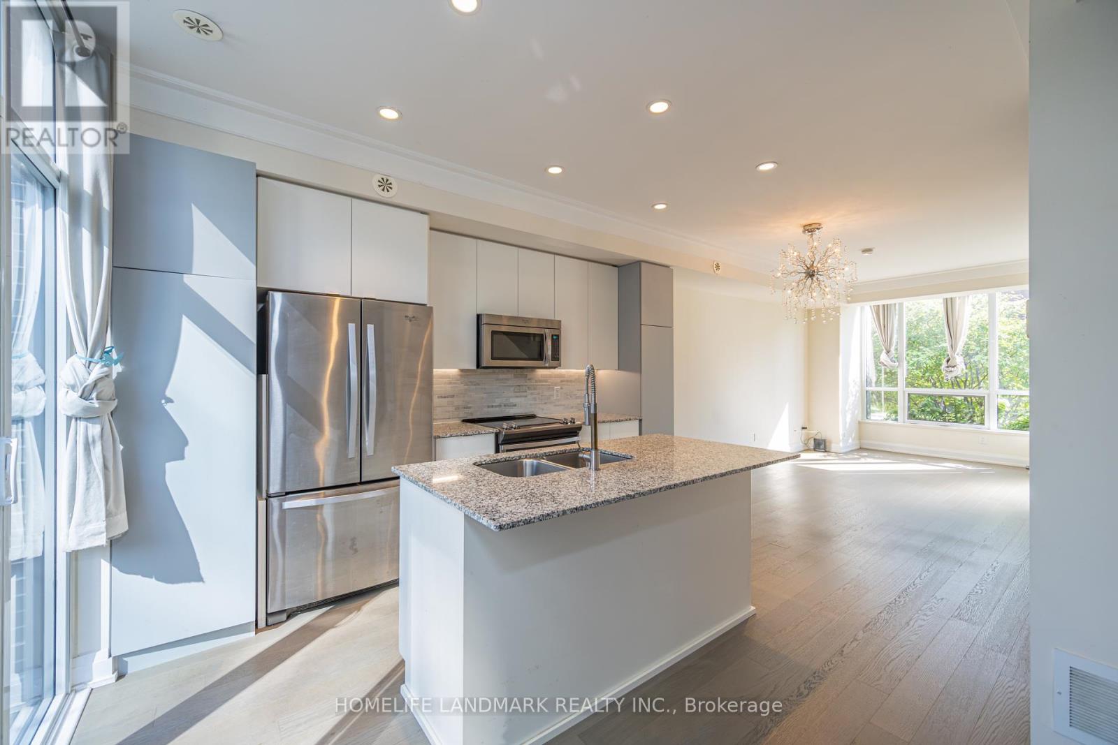 Th12 - 18 Graydon Hall Drive, Toronto, Ontario  M3A 0A4 - Photo 22 - C12448242