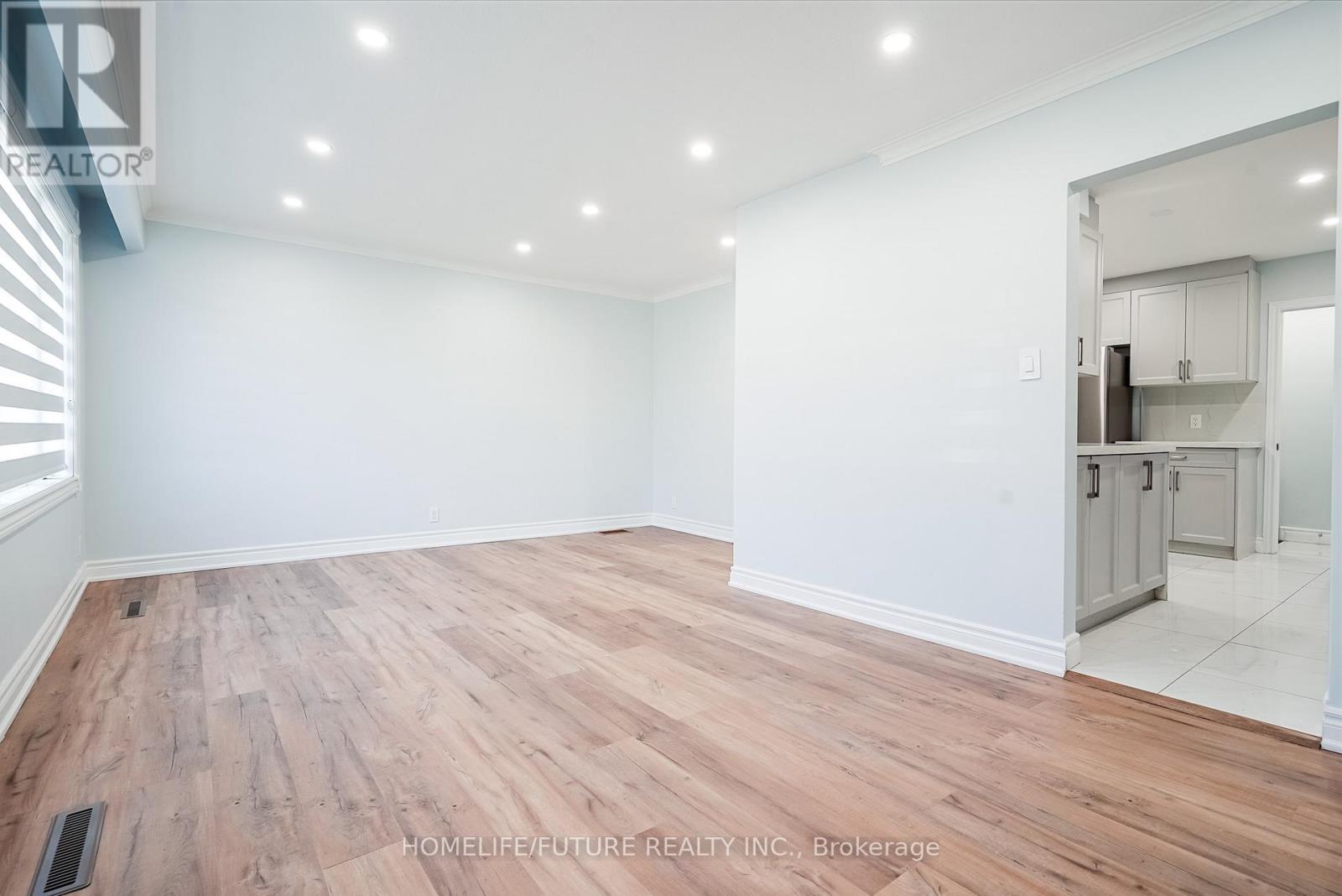 (Full House) - 59 Flintridge Road, Toronto, Ontario  M1P 1C4 - Photo 11 - E12448231
