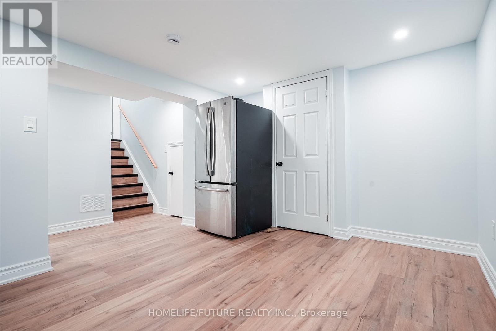 (Full House) - 59 Flintridge Road, Toronto, Ontario  M1P 1C4 - Photo 33 - E12448231