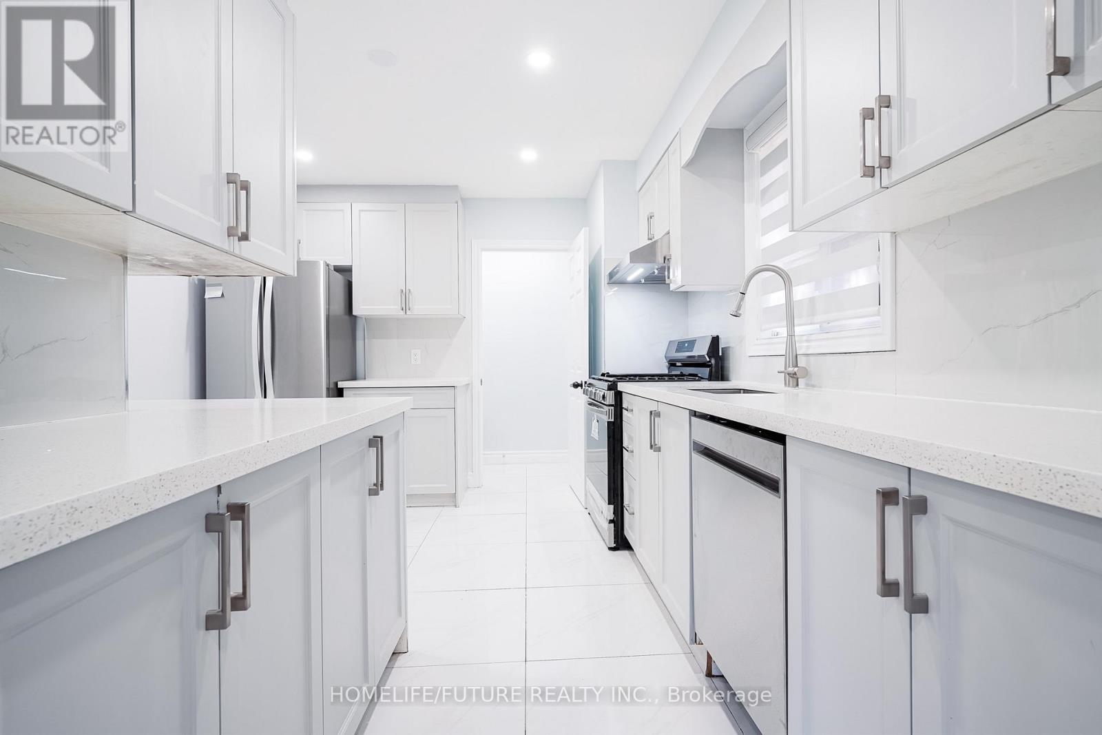 Main - 59 Flintridge Road, Toronto, Ontario  M1P 1C4 - Photo 13 - E12448237