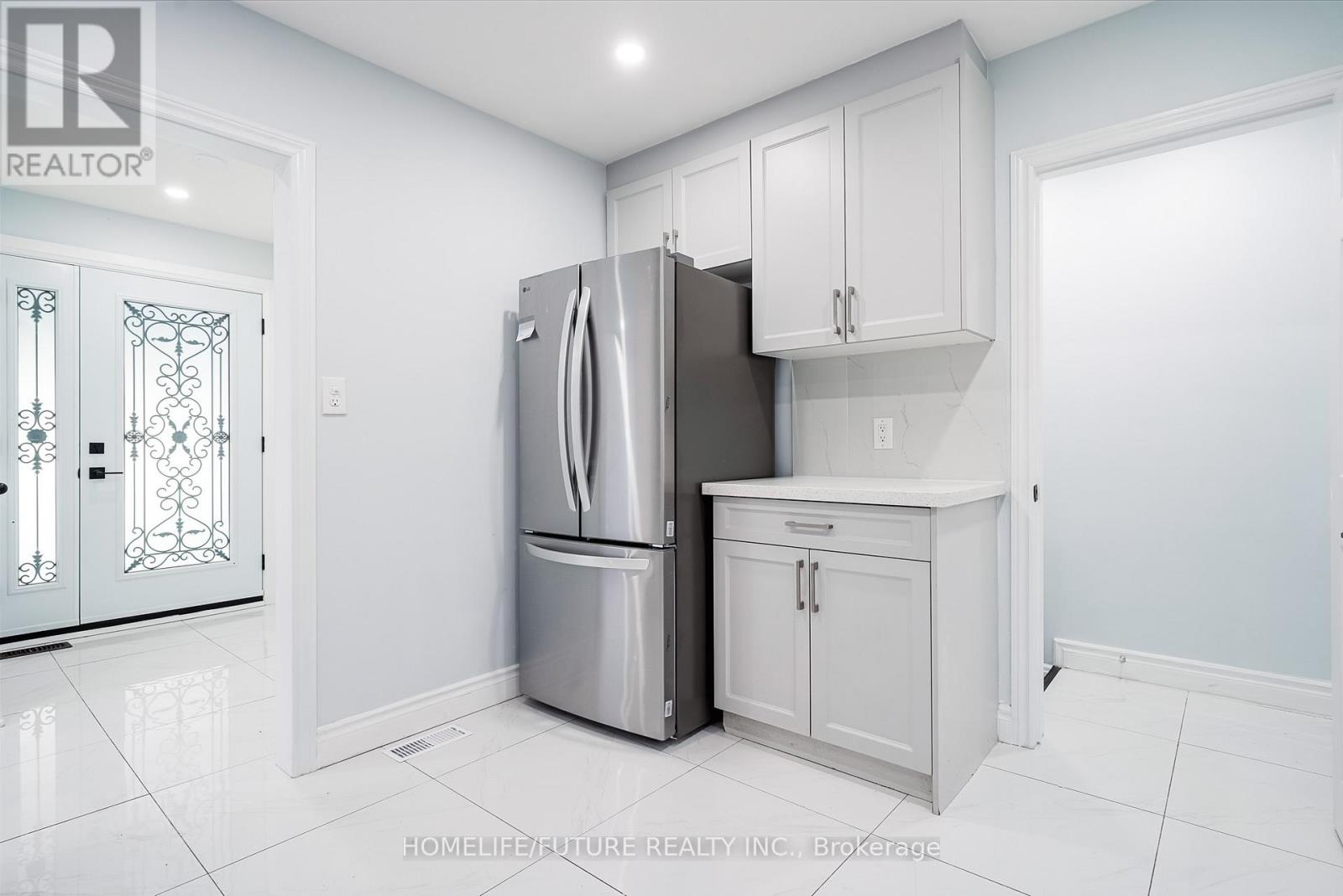Main - 59 Flintridge Road, Toronto, Ontario  M1P 1C4 - Photo 14 - E12448237