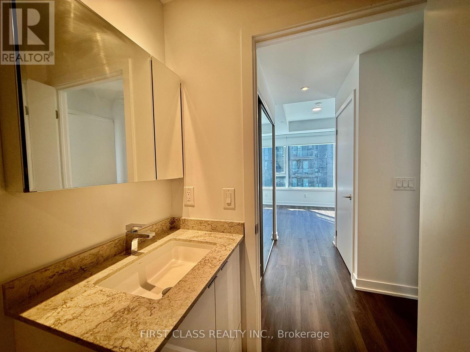 3812 - 1926 Lake Shore Boulevard W, Toronto, Ontario  M6S 0B1 - Photo 17 - W12446005